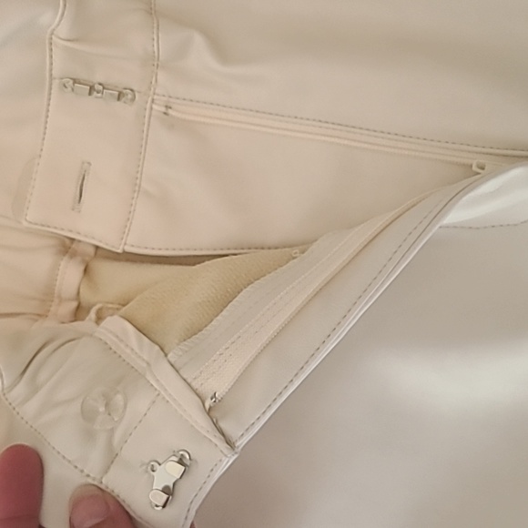 Lucy Paris faux leather paperbag waist shorts XS - Picture 3 of 6